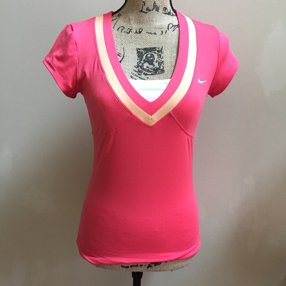 Nike Tops - Nike Dri-Fit, V Neck Size:Medium EUC